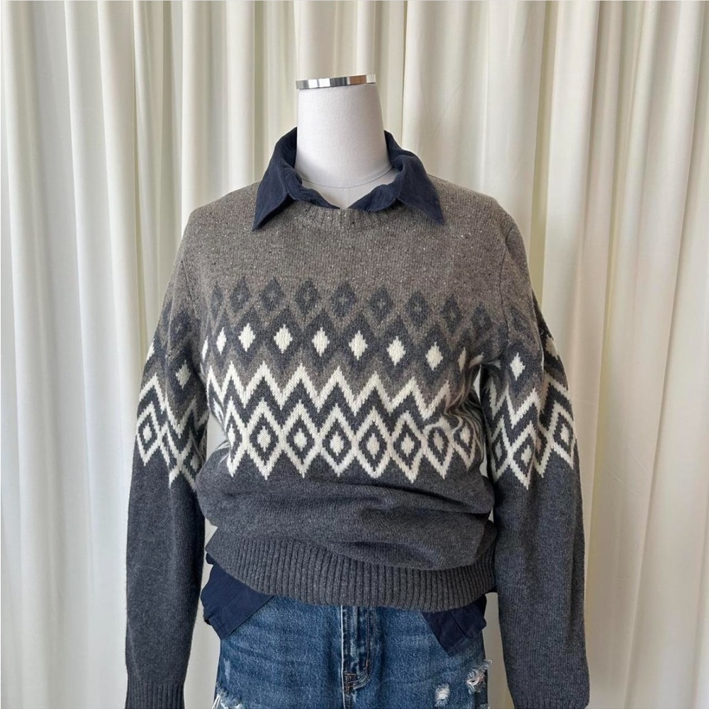 NWT Banana Republic Italian Yarn Fair Isle Crew-Neck Sweater.